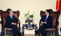 Премьер Вьетнама принял заместителя директора-распорядителя МВФ